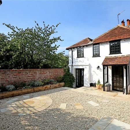 Henry VIII Cottage In The Heart Of Henley Eksteriør bilde